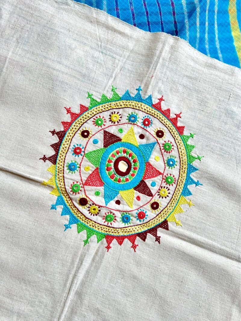Lambani Blouse piece - Image 4