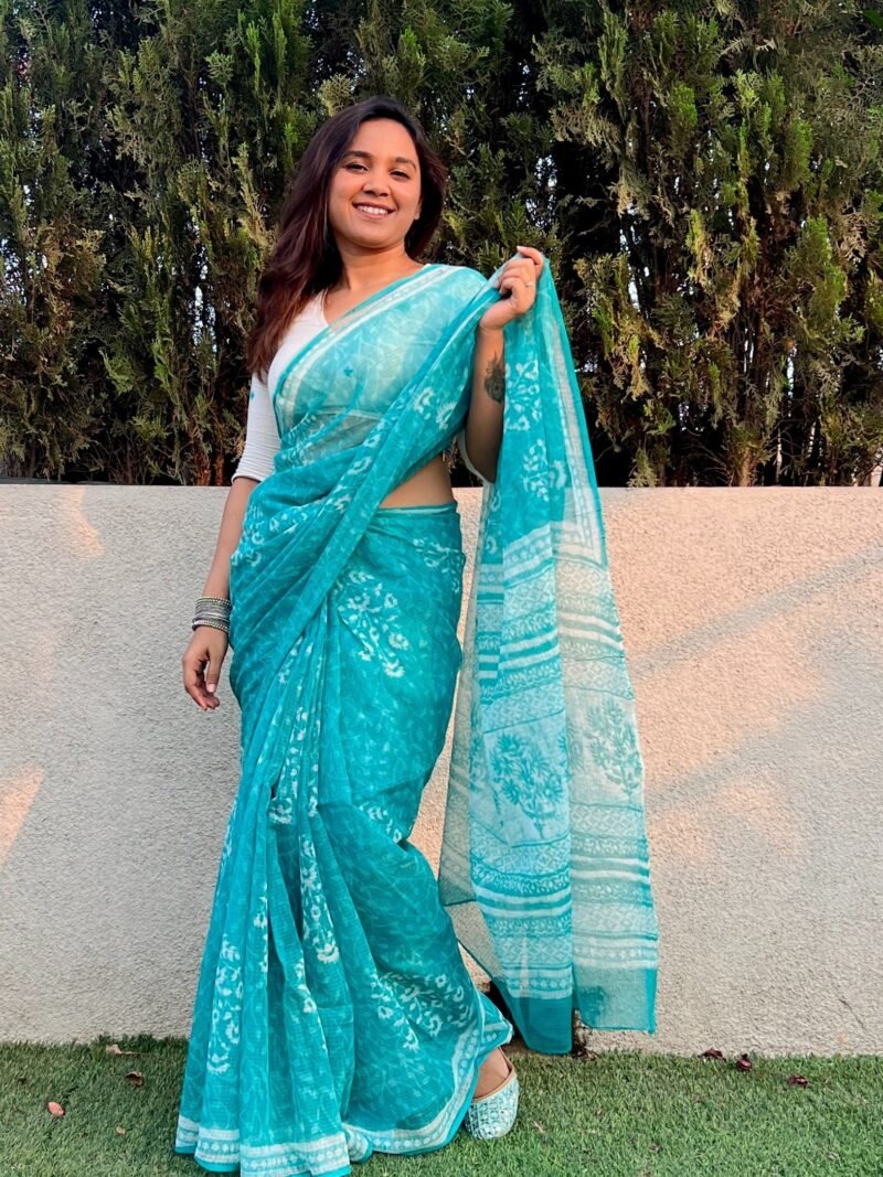 Dabu Handblock Printed Doria Saree - Image 5