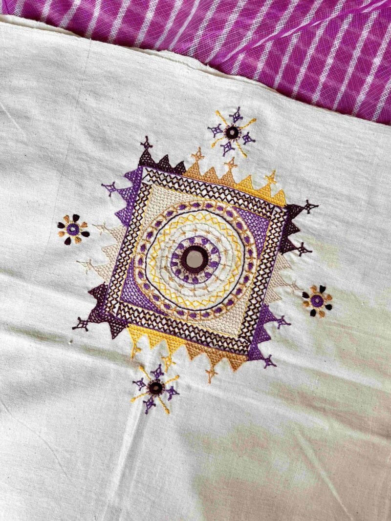 Lambani Blouse Piece - Image 3