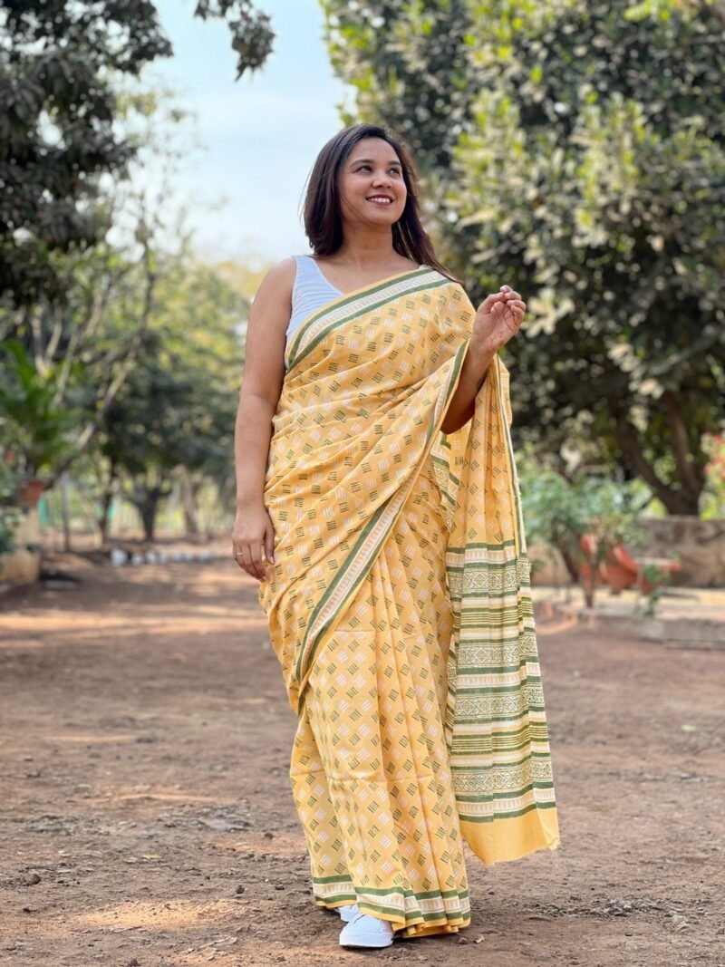 Handblock Printed Mul Cotton Saree - Image 5