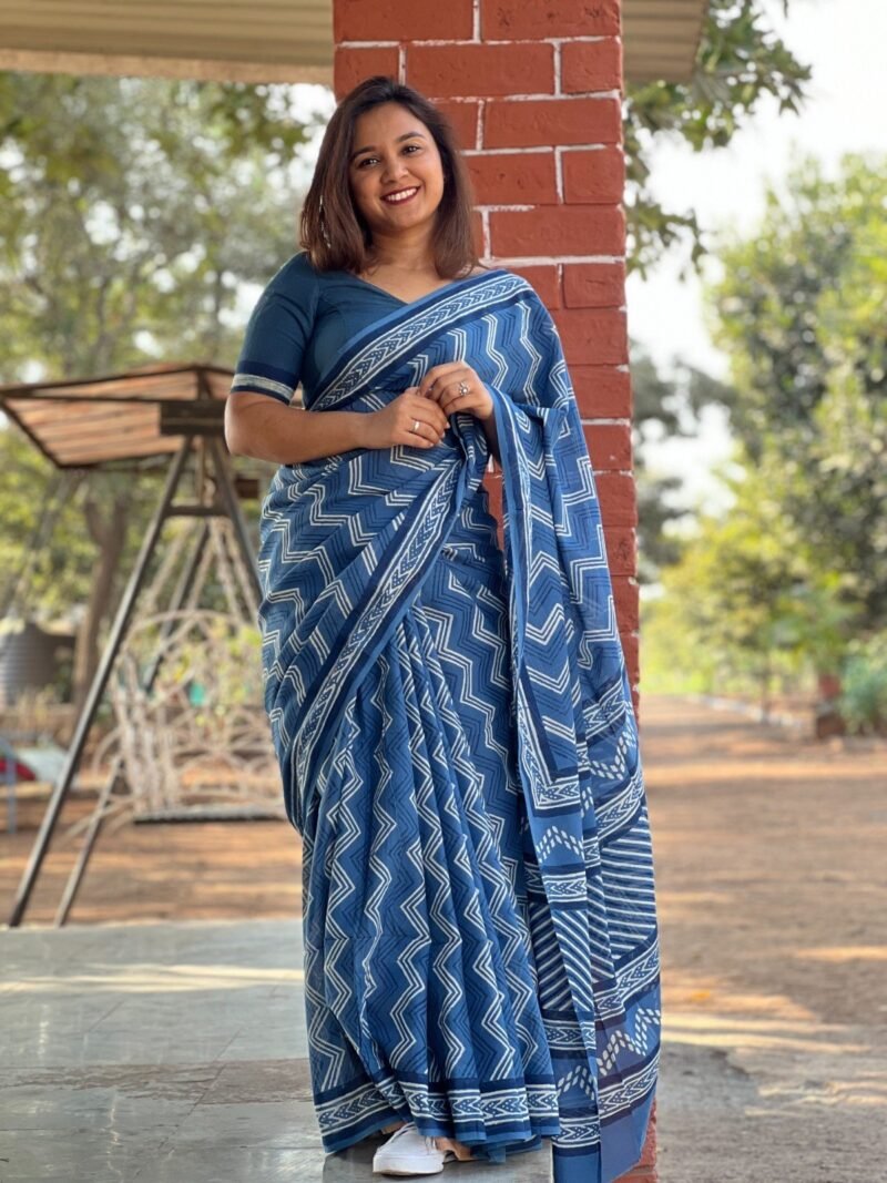 Handblock Printed Mul Cotton Saree - Image 3