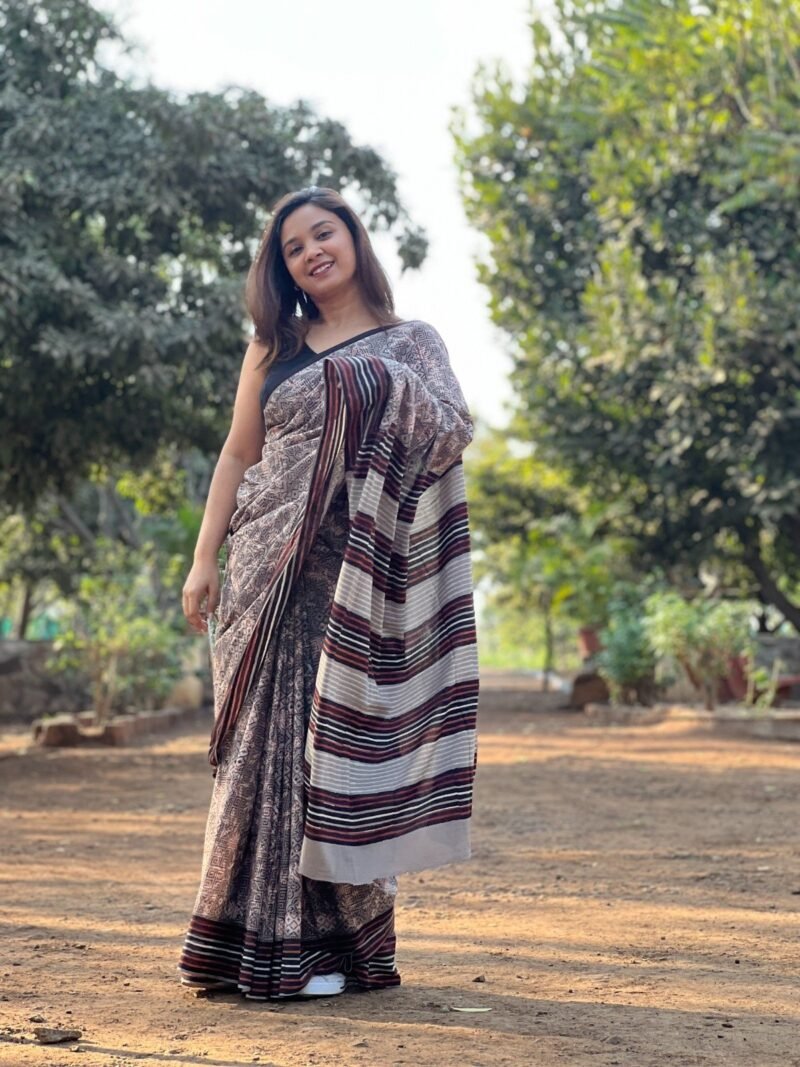 Handblock Printed Mul Cotton Saree - Image 3