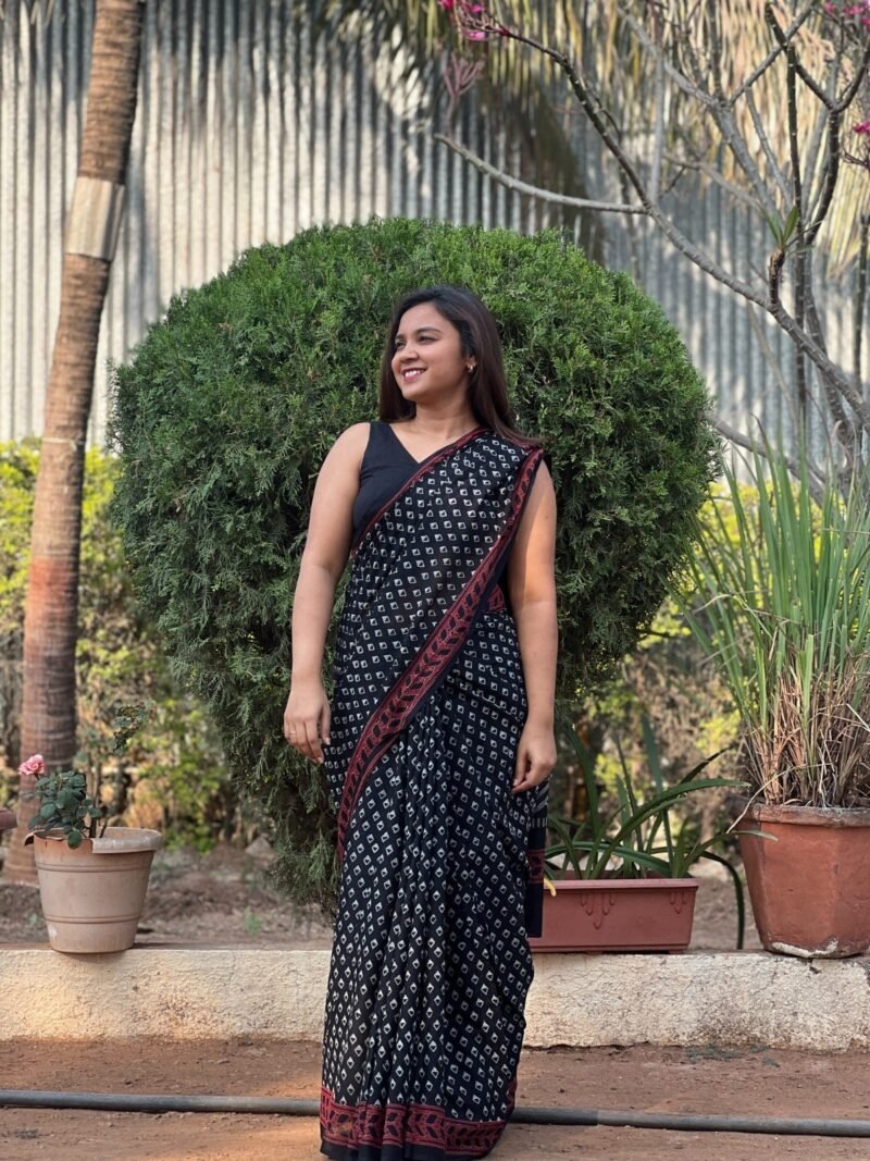 Handblock Printed Mul Cotton Saree - Image 4
