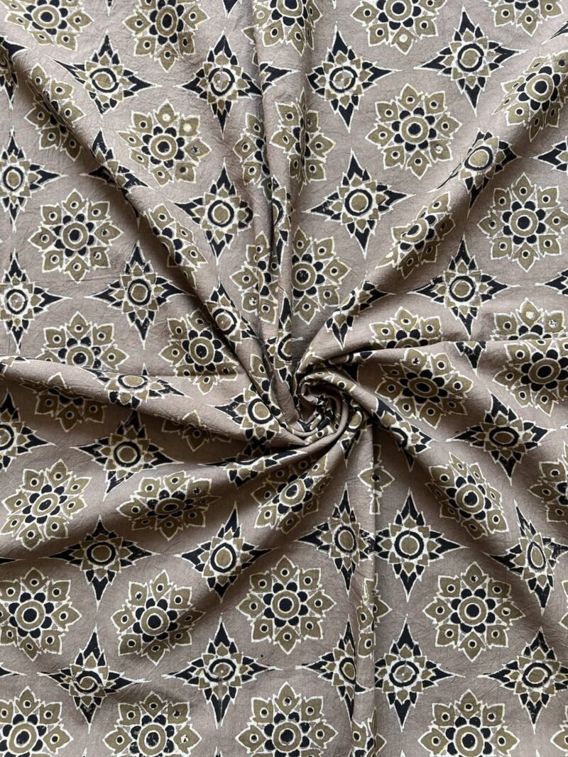 Ajrakh Handblock Printed Unstitched Suit - Image 4